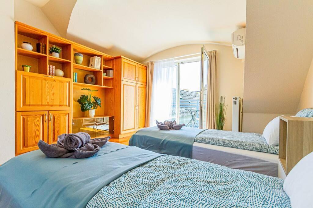 Roomy Apartment 80Sqm At City Center Free Parking Space, Ac & Balcony Budapešť Exteriér fotografie